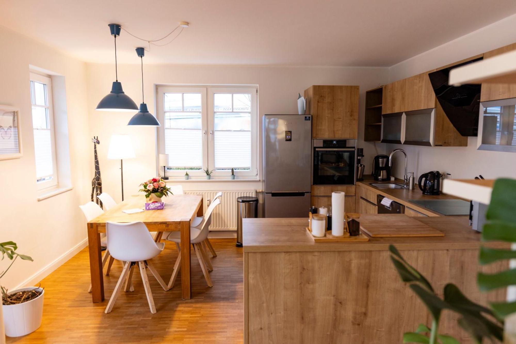 Smartfewo - Home - Zentral - Terrasse - Parkplatz Oldenburg Zewnętrze zdjęcie