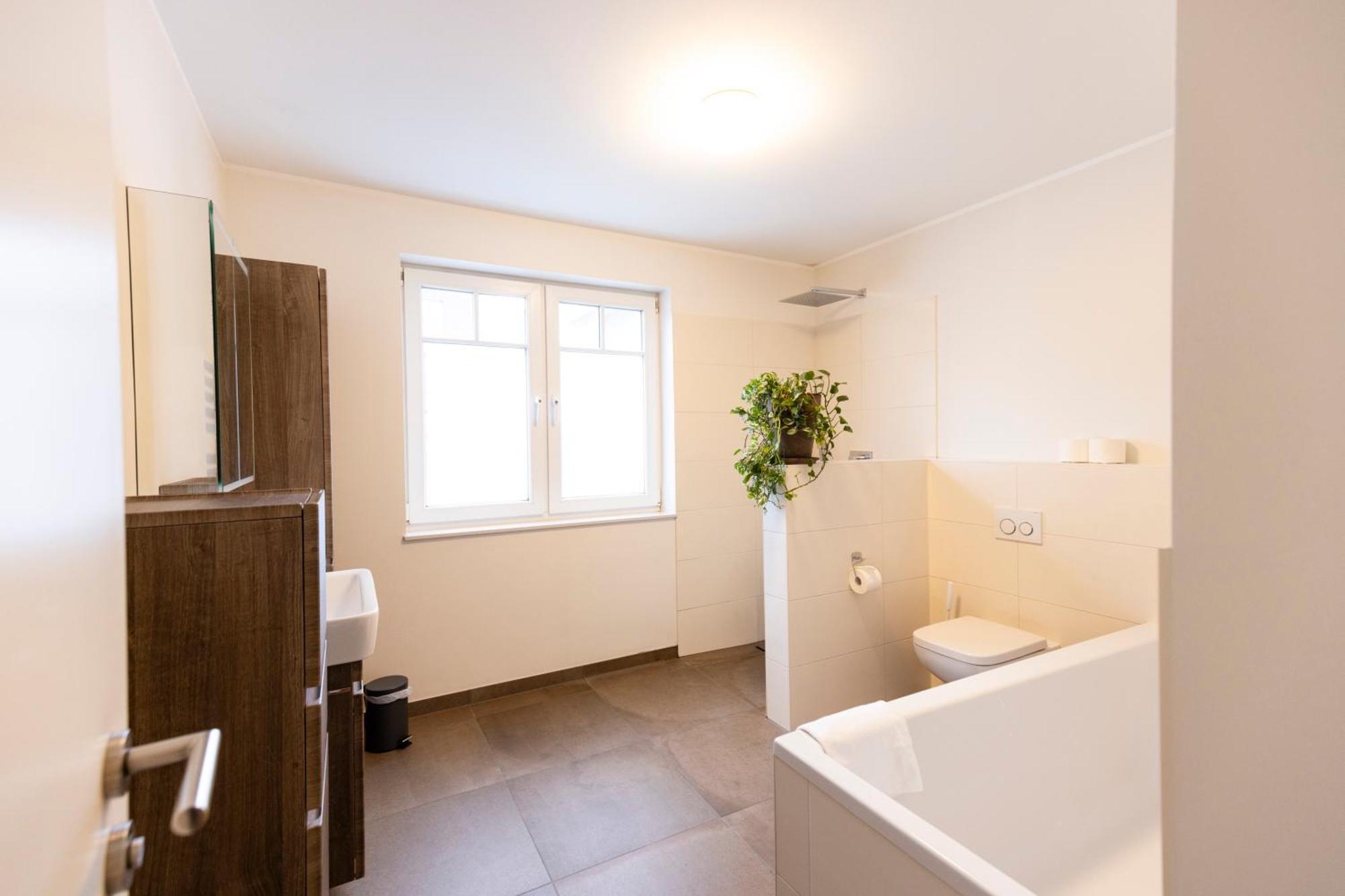 Smartfewo - Home - Zentral - Terrasse - Parkplatz Oldenburg Zewnętrze zdjęcie